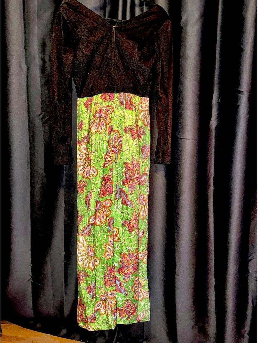 Vintage American Women's Multi and Black Dress